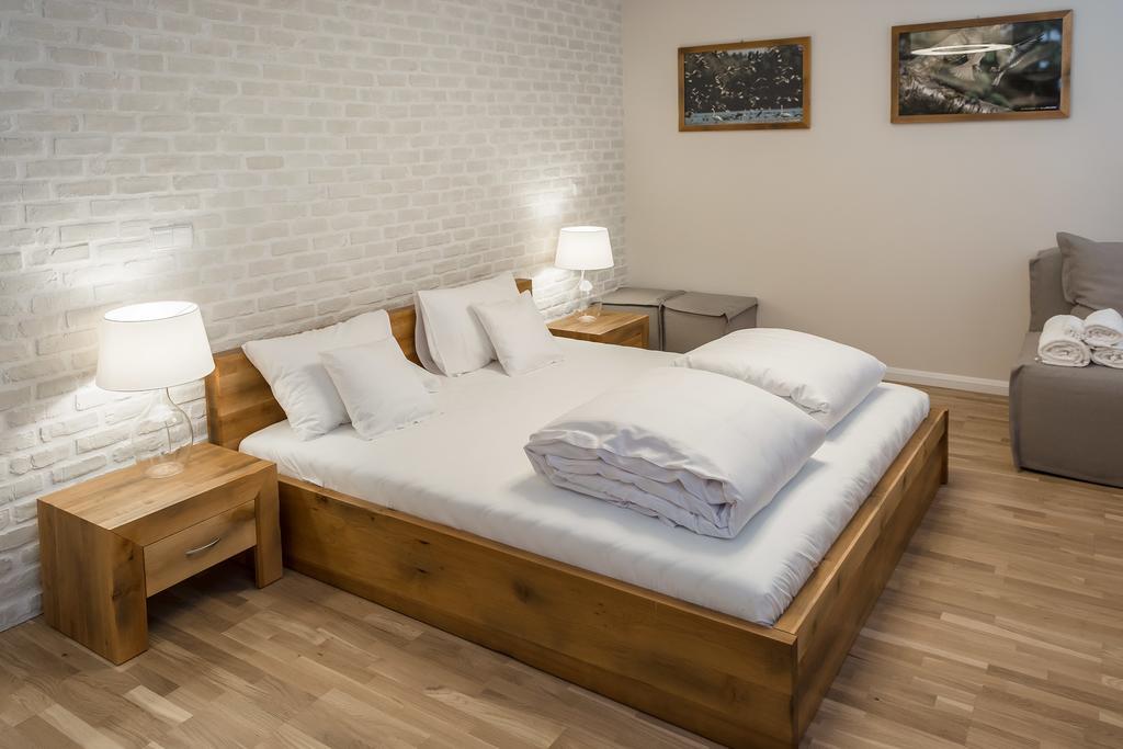 Hotel Naturum Milicz Buitenkant foto